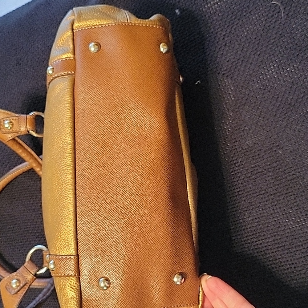 Tignanello leather satchel in brown. bronze & gold. - Picture 6 of 11